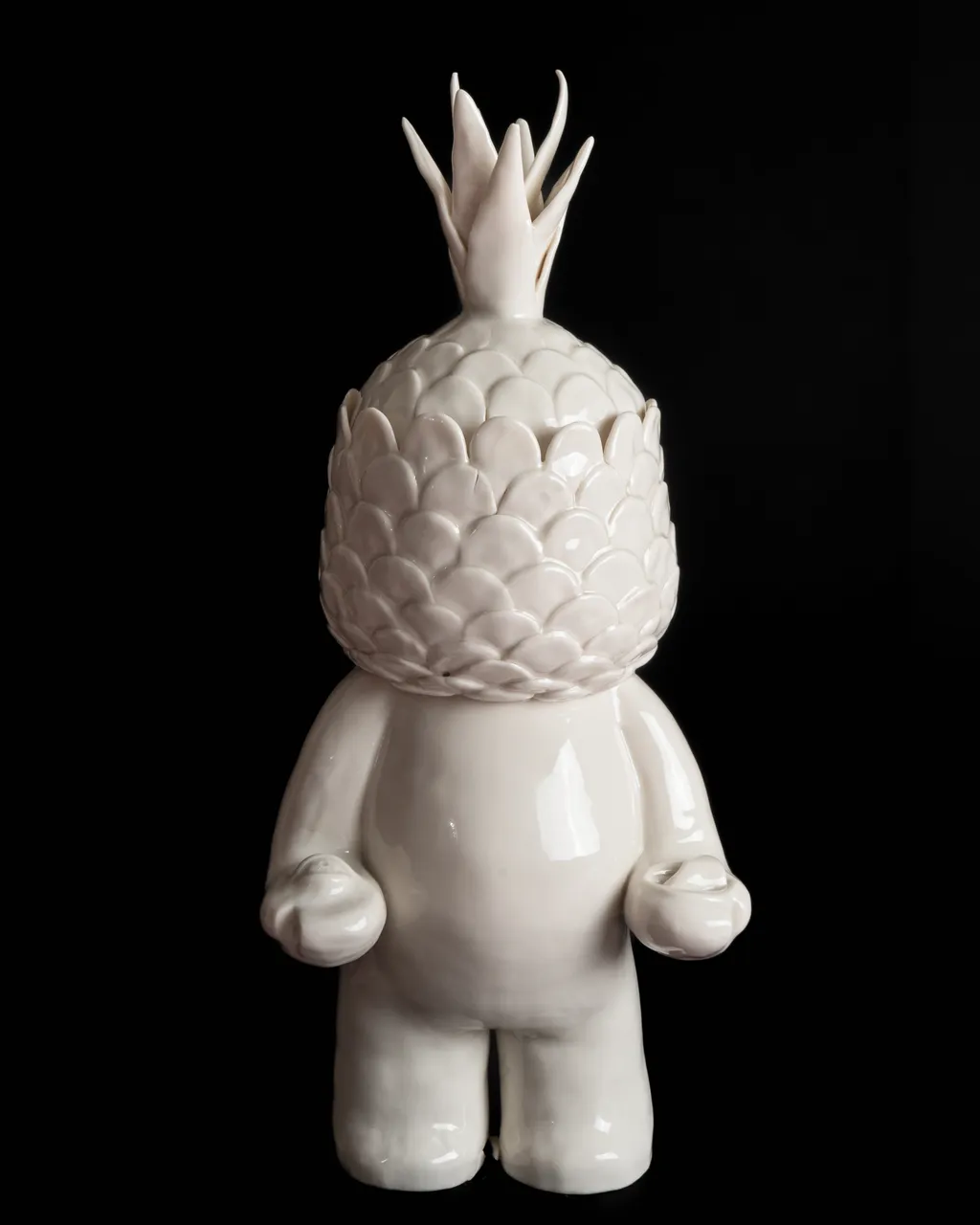 Pinya — Porcelain Figure